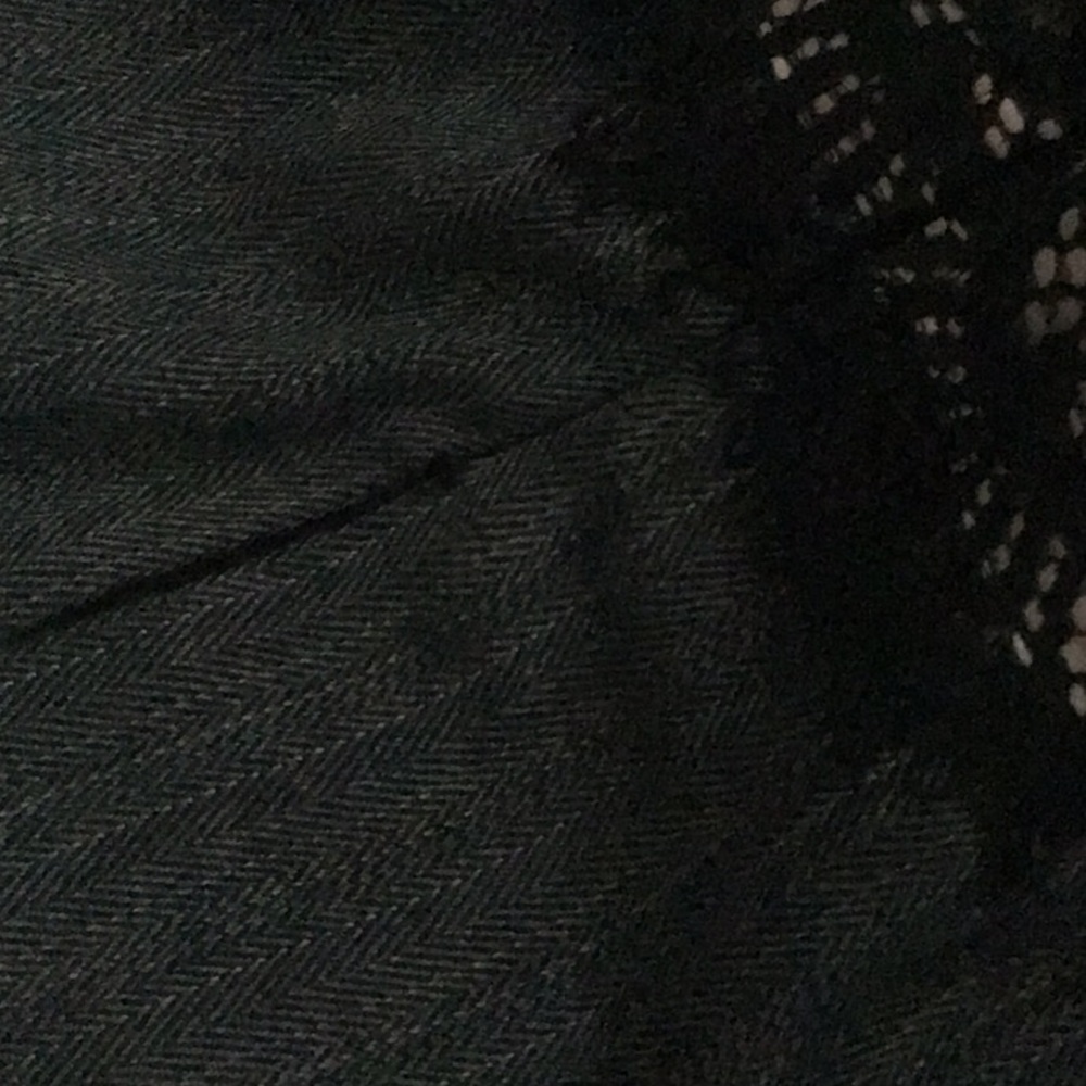 vs moda international rare pinstripe, lace dress - Picture 6 of 6